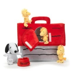 Classic Snoopy Interactive Plush Toy Doghouse With Animals