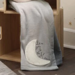 Goodnight Moon Baby Blanket -Lambs & Ivy goodnight moon blanket lifestyle