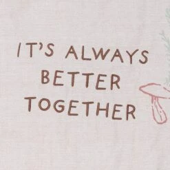 Pooh Bear & Pals 3-Piece Crib Bedding Set -Lambs & Ivy pooh bear and pals quilt detail