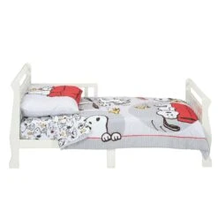 Snoopy Love 4-Piece Toddler Bedding Set -Lambs & Ivy snoopy love toddler bed