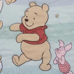 Winnie The Pooh & Friends 3-Piece Crib Bedding Set -Lambs & Ivy winnie the pooh 26 friends quilt detail
