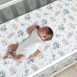Winnie The Pooh Hugs 3-Piece Crib Bedding Set -Lambs & Ivy winnie the pooh hugs sheet baby 05fb187f 81d0 41a6 acda e9618d716aa1